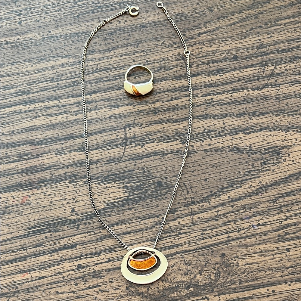 Elegant Sarah Coventry Gold Necklace and Ring Set